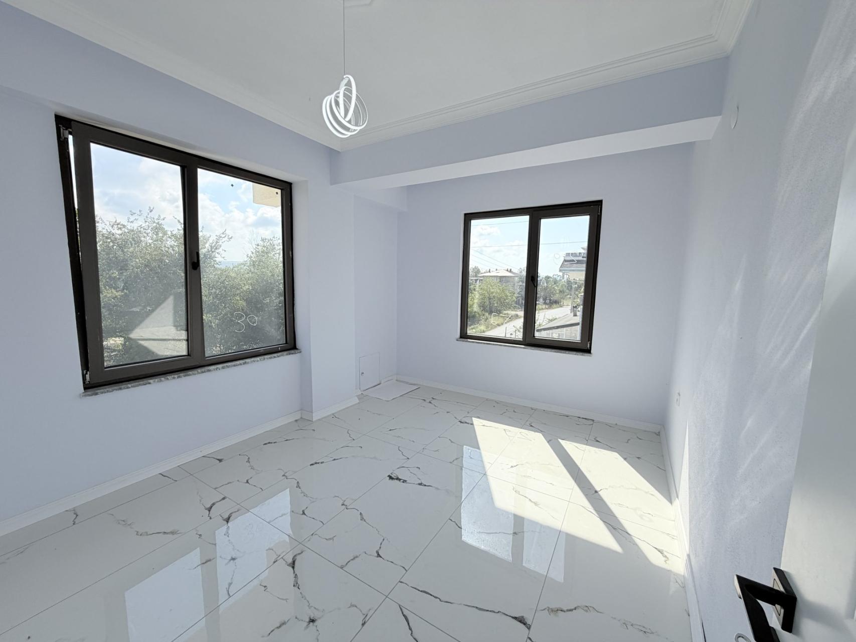 Sakarya Kocaali Yalı'da Denize 300 Metre, Havuzlu ve Müstakil Girişli 4+1 Satılık Köşe Villa - Görsel 30