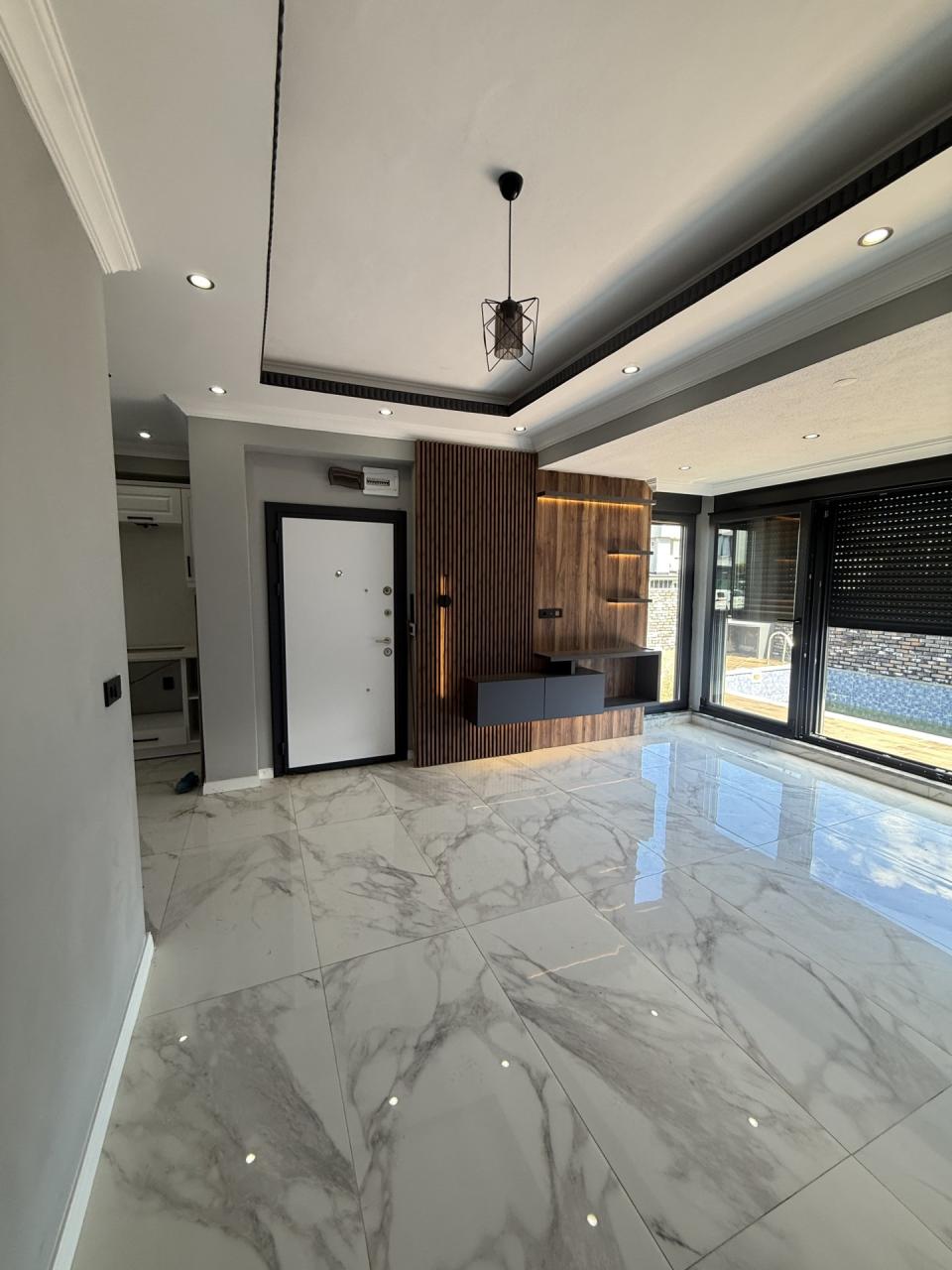 Sakarya Kocaali Alandere'de Denize 50 Metre, Deniz Manzaralı ve Havuzlu 3+1 Satılık Tripleks Villa - Görsel 15