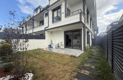 Sakarya Kocaali Yayla'da Merkeze ve Denize Yürüme Mesafesinde, Bahçeli 4+1 Satılık Tripleks Villa