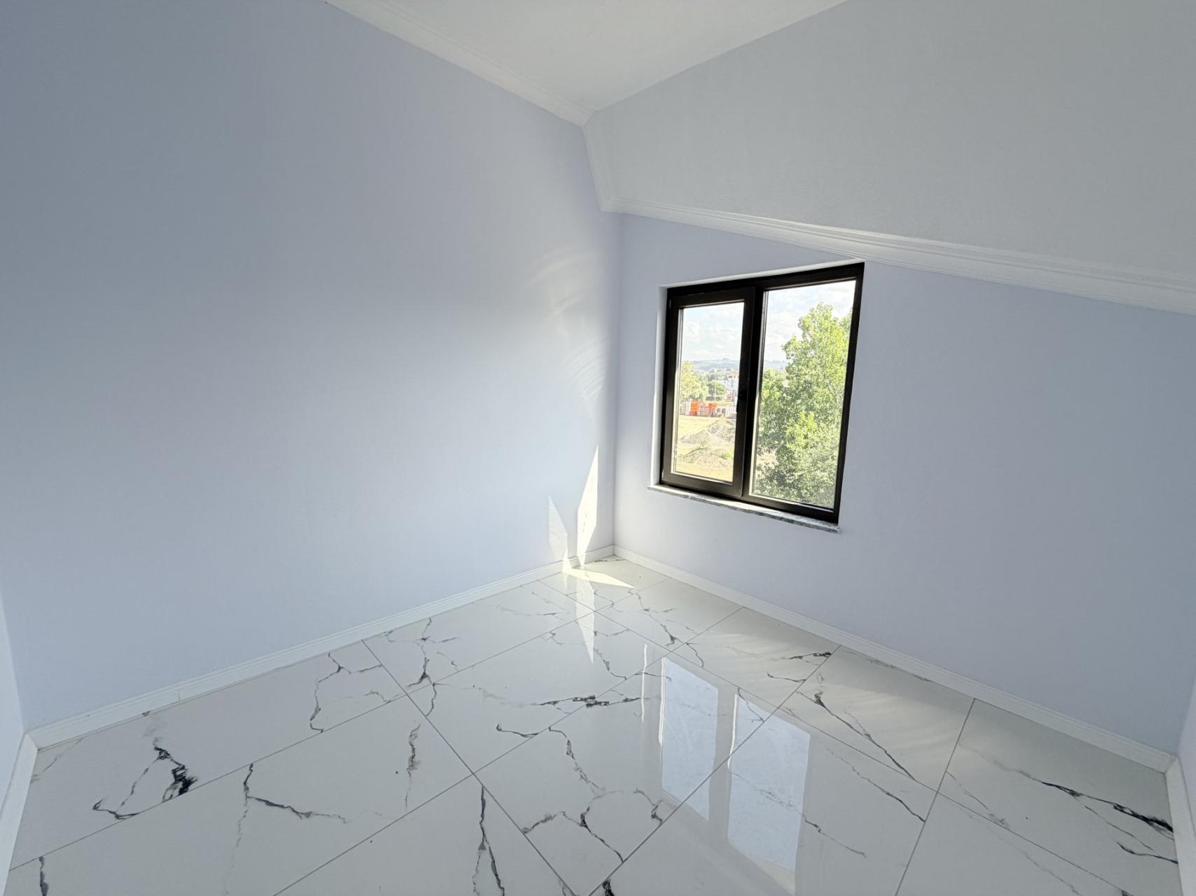 Sakarya Kocaali Yalı'da Denize 300 Metre, Havuzlu ve Müstakil Girişli 4+1 Satılık Köşe Villa - Görsel 39