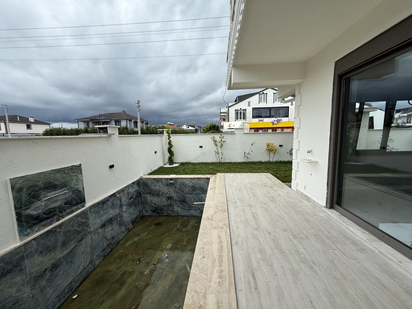 Sakarya Kocaali'de Panoramik Deniz Manzaralı, Müstakil Havuzlu Satılık Köşe Villa - Görsel 10