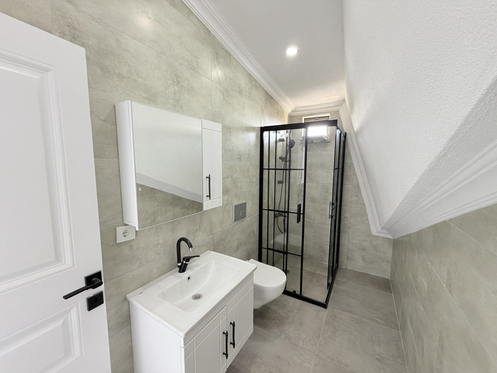 Sakarya Kocaali Yalı'da Denize 300 Metre, Havuzlu ve Müstakil Girişli 4+1 Satılık Köşe Villa - Görsel 38
