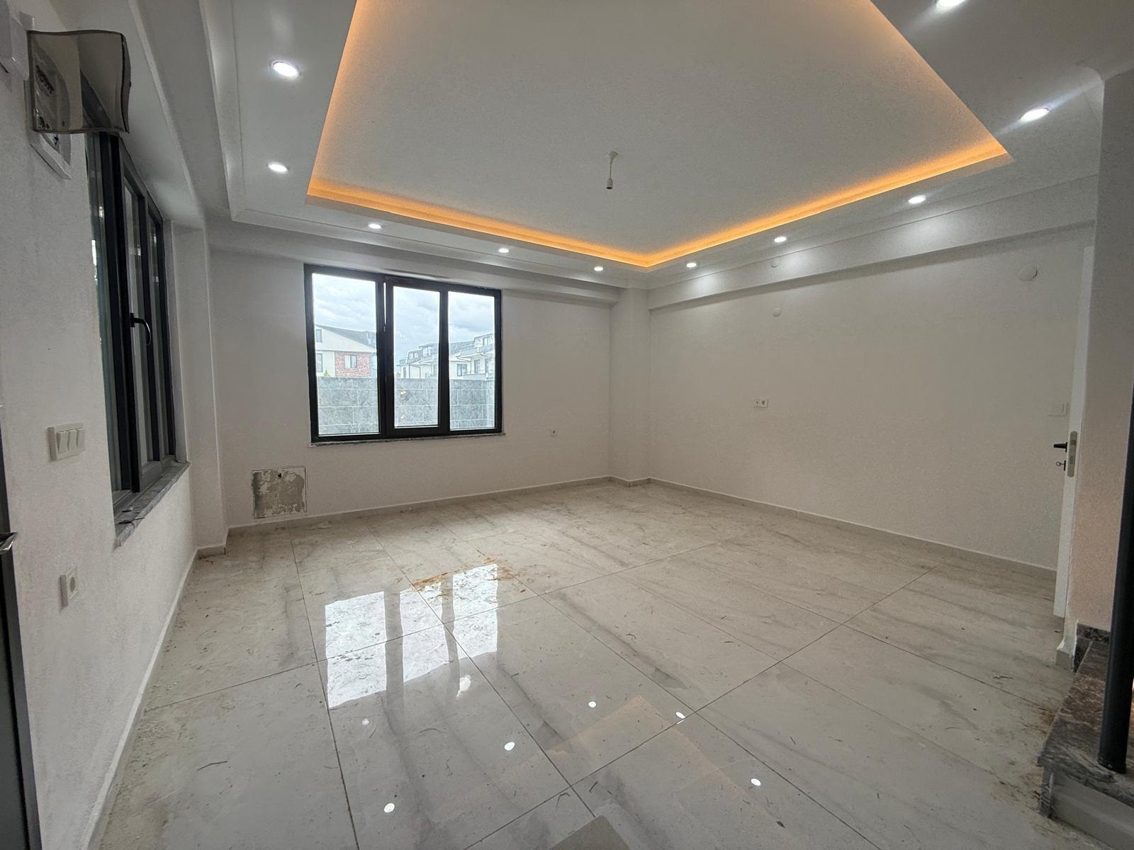 Sakarya Kocaali Yalı'da Sahile 170 Metre, Yüzme Havuzlu ve Geniş Bahçeli 3+1 Satılık Villa - Görsel 20
