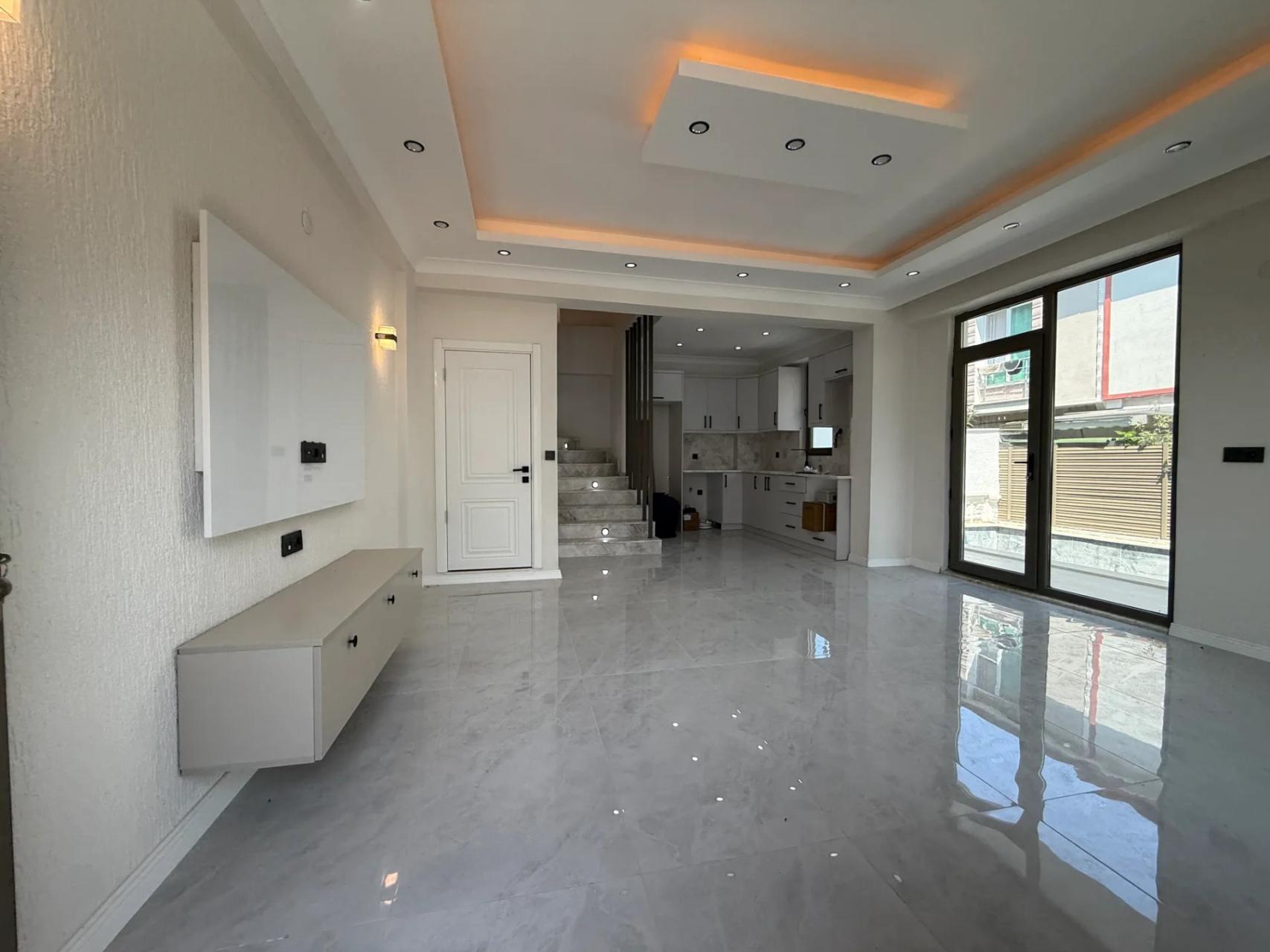 Sakarya Kocaali Yalı'da Denize 300 Metre, Kat Mülkiyetli ve Müstakil Havuzlu 3+1 Satılık Tripleks Villa - Görsel 17