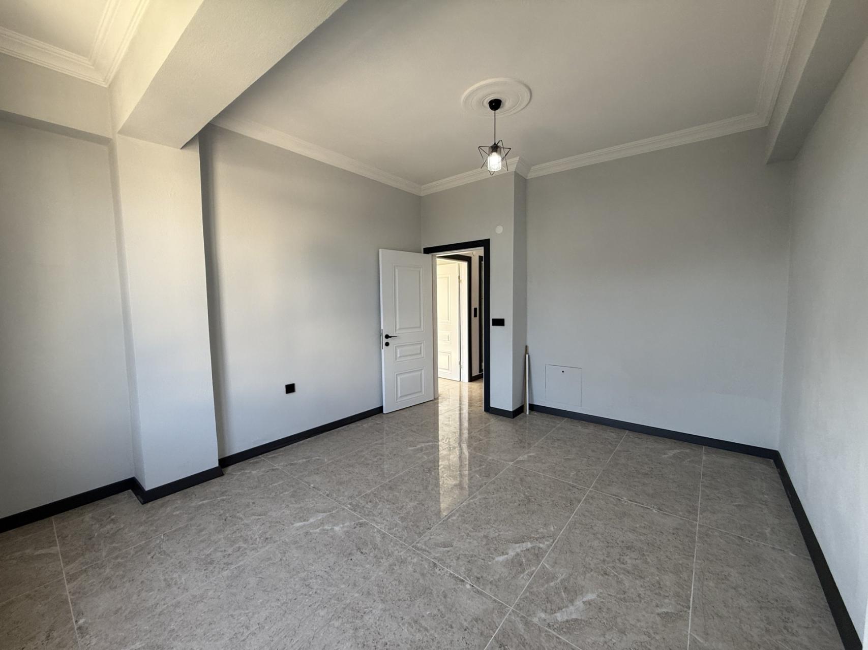 Sakarya Kocaali Yayla'da Denize 70 Metre, Havuzlu ve Bahçeli 4+1 Satılık Villa (Arka Cephe) - Görsel 17
