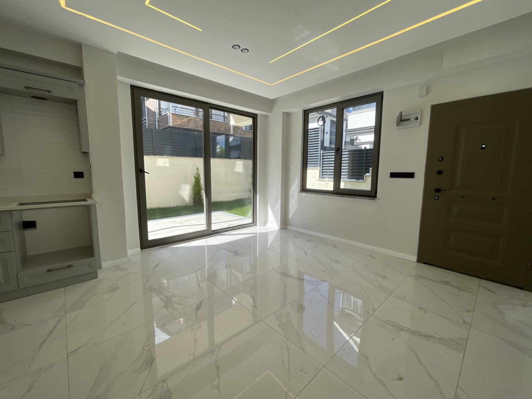Sakarya Kocaali Alandere'de Plaja 100 Metre, İskanlı ve Yerden Isıtmalı 3+1 Satılık Villa - Görsel 16