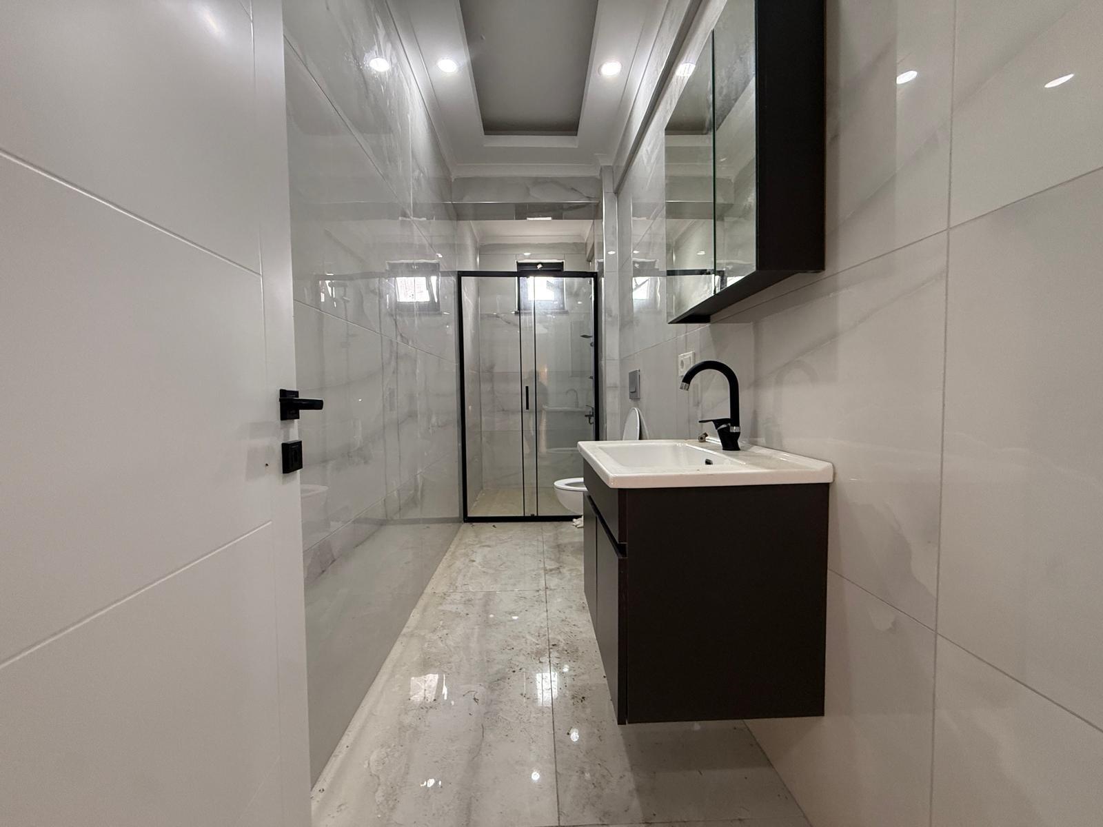 Sakarya Kocaali Yalı'da Sahile 170 Metre, Yüzme Havuzlu ve Geniş Bahçeli 3+1 Satılık Villa - Görsel 23