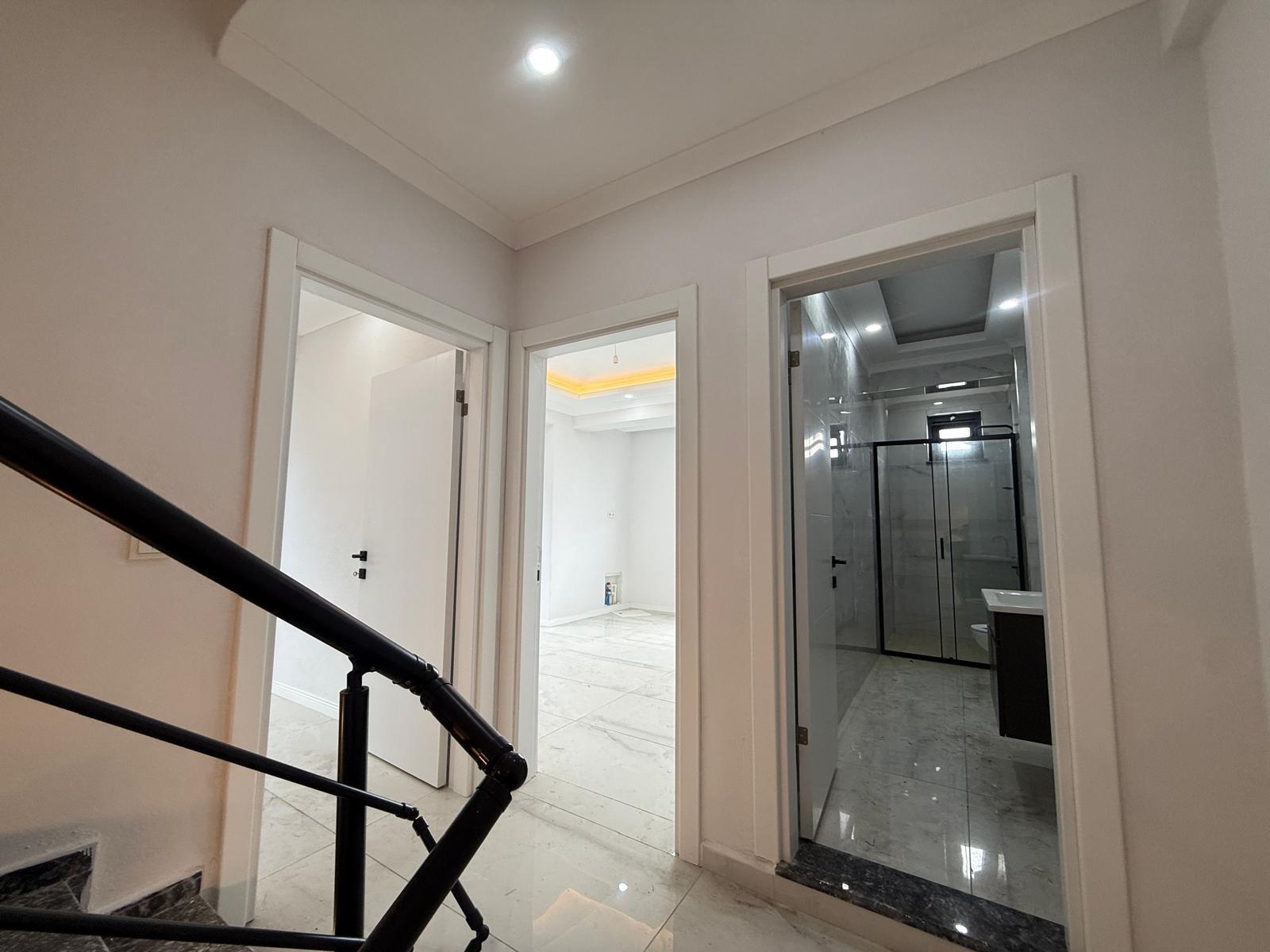 Sakarya Kocaali Yalı'da Denize 170 Metre, Havuzlu ve 145 m² Bahçeli 3+1 Satılık Villa - Görsel 19