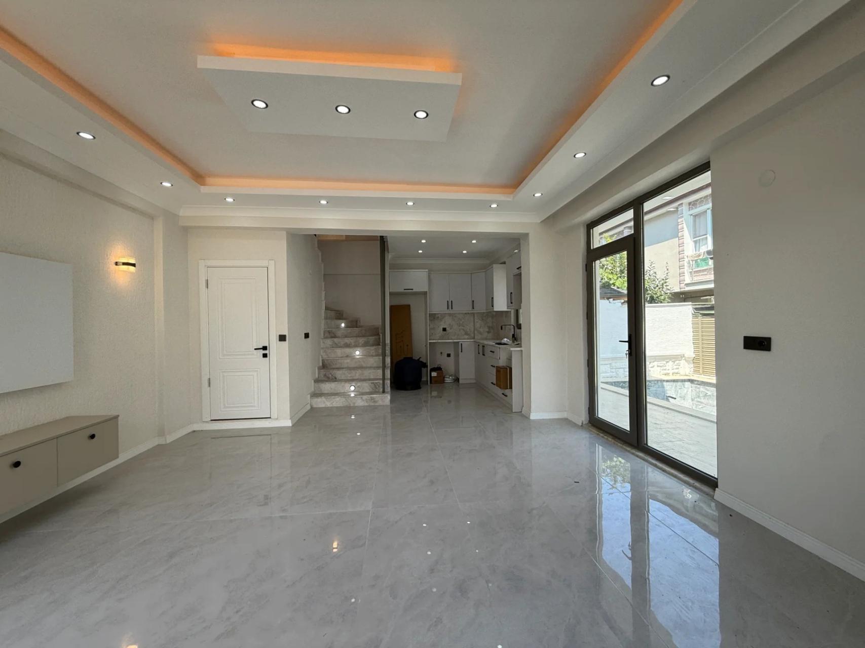 Sakarya Kocaali Yalı'da Denize 300 Metre, Kat Mülkiyetli ve Müstakil Havuzlu 3+1 Satılık Tripleks Villa - Görsel 16