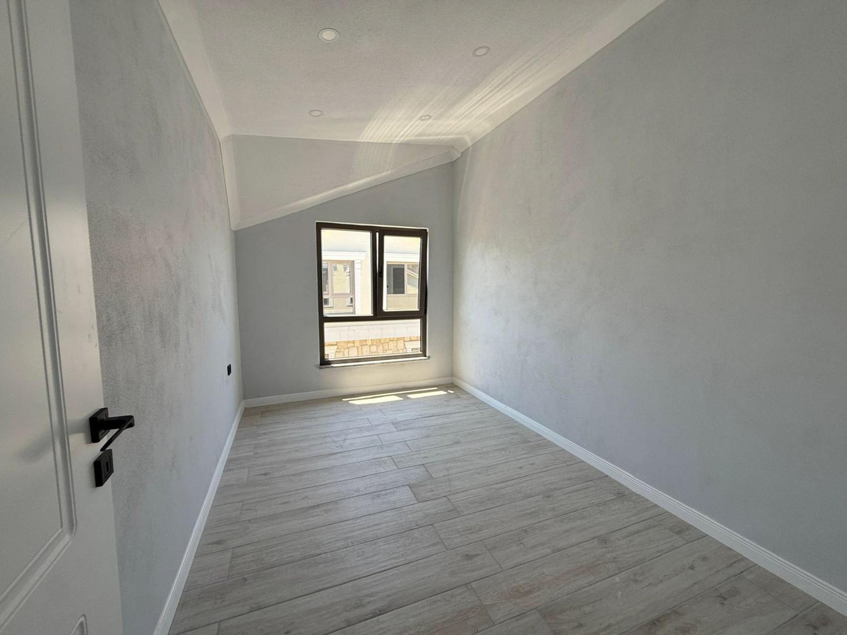 Sakarya Kocaali Yalı'da Cadde Cepheli, Denize 200 Metre Müstakil Havuzlu 4+1 Satılık Tripleks Villa - Görsel 37