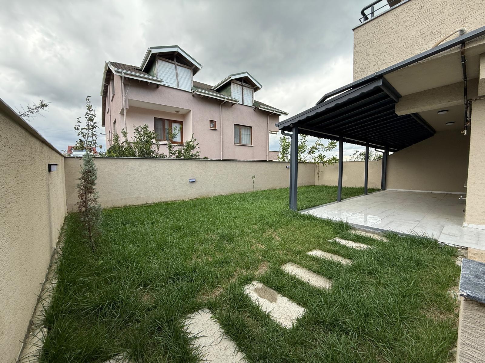 Sakarya Kocaali Yalı'da Denize 170 Metre, Havuzlu ve 145 m² Bahçeli 3+1 Satılık Villa - Görsel 9