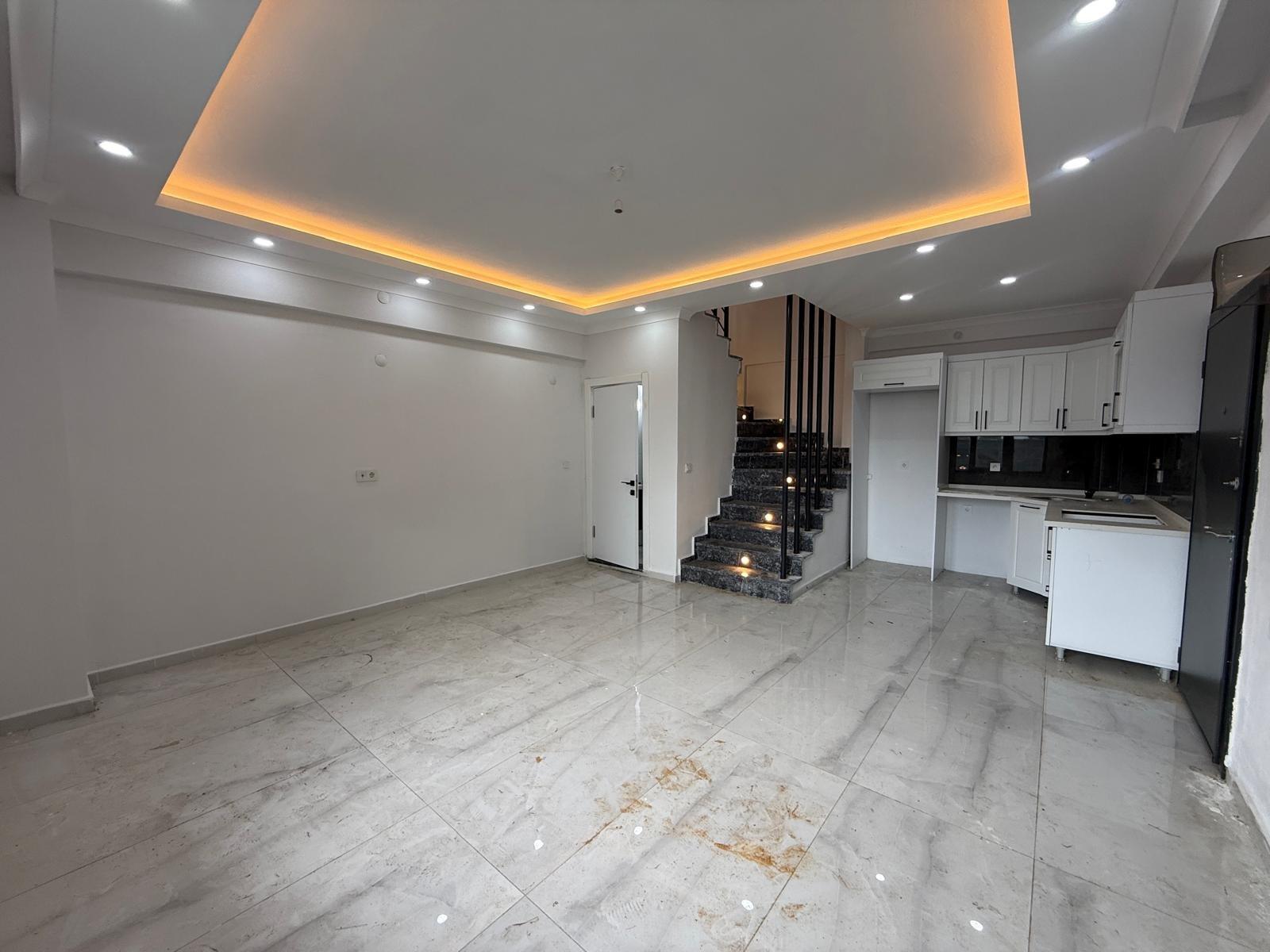 Sakarya Kocaali Yalı'da Sahile 170 Metre, Yüzme Havuzlu ve Geniş Bahçeli 3+1 Satılık Villa - Görsel 17