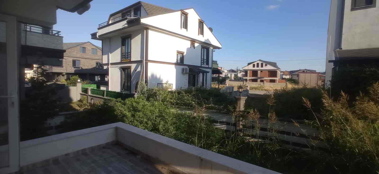 Sakarya Kocaali Alandere'de Satılık Lüks Triplex Villa - Görsel 5
