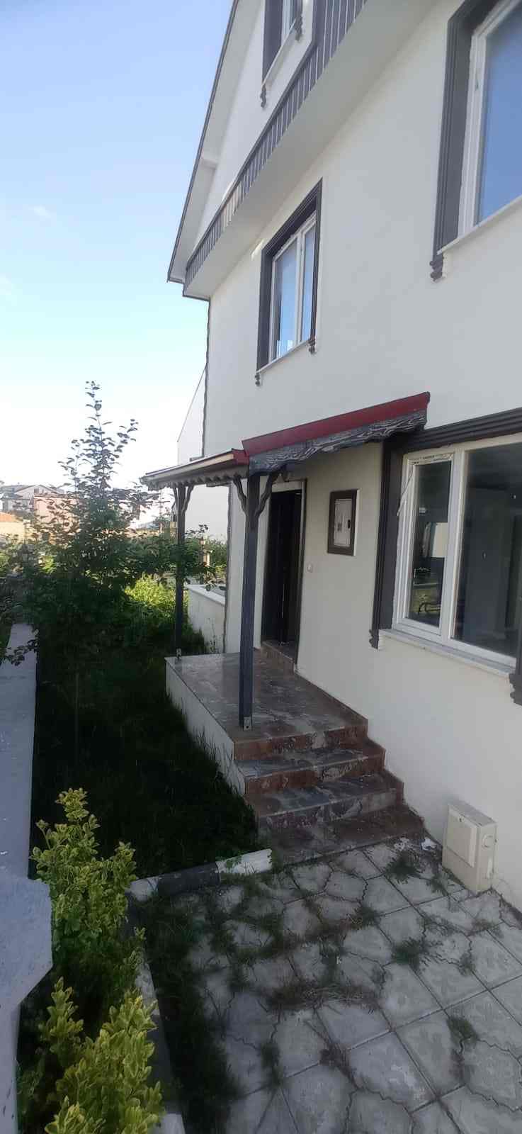 Sakarya Kocaali Alandere'de Satılık Lüks Triplex Villa - Görsel 4