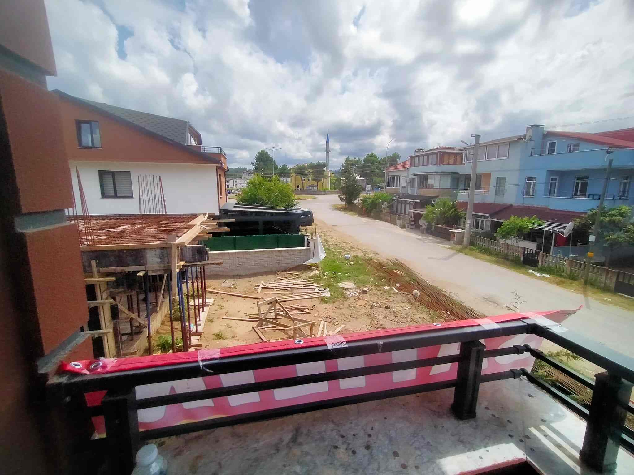 Sakarya Kocaali Alandere'de Satılık Havuzlu Sitede Lüks Triplex Villa - Görsel 3