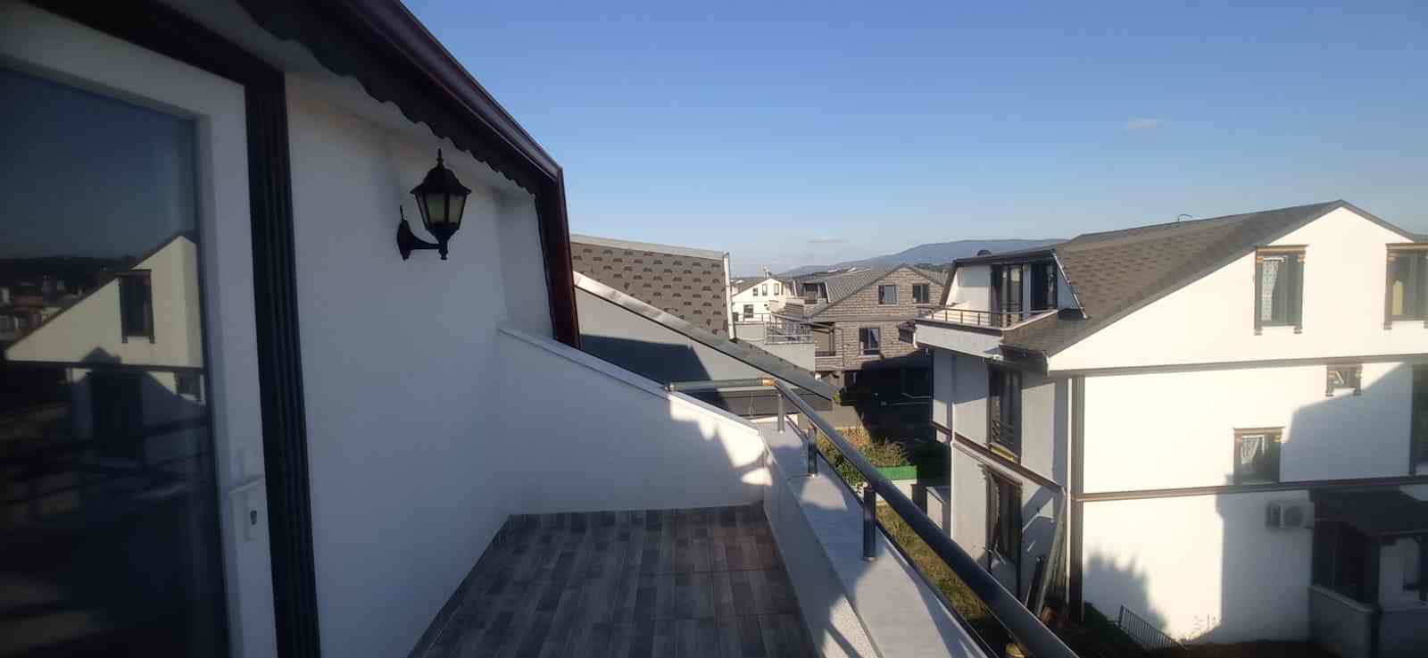 Sakarya Kocaali Alandere'de Satılık Lüks Triplex Villa - Görsel 24