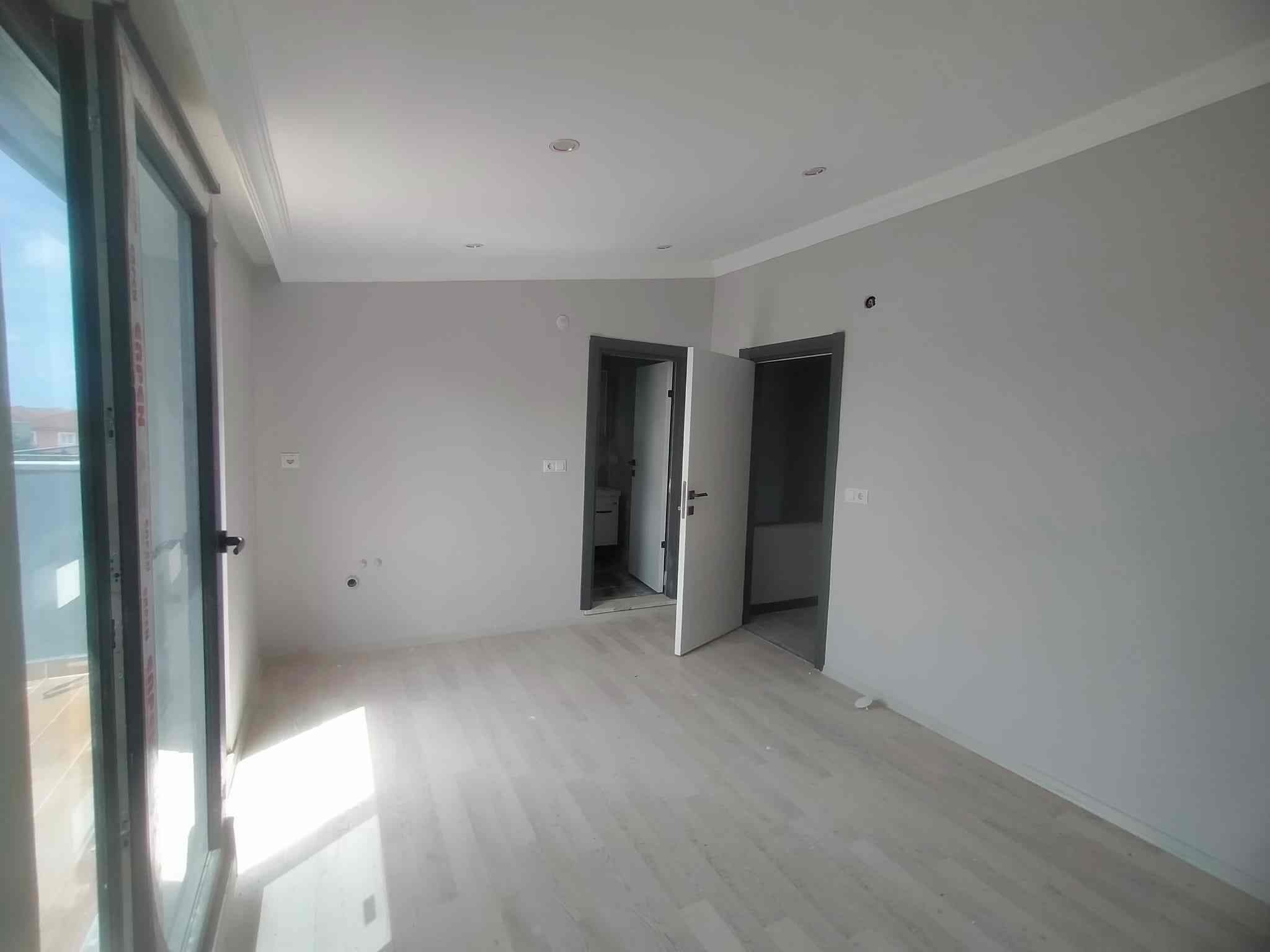Sakarya Kocaali Alandere'de Satılık Havuzlu Sitede Lüks Triplex Villa - Görsel 6