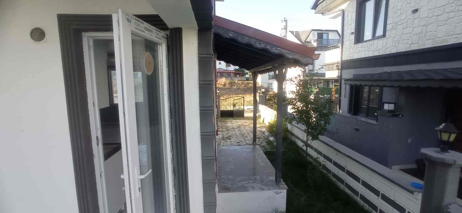 Sakarya Kocaali Alandere'de Satılık Lüks Triplex Villa - Görsel 22
