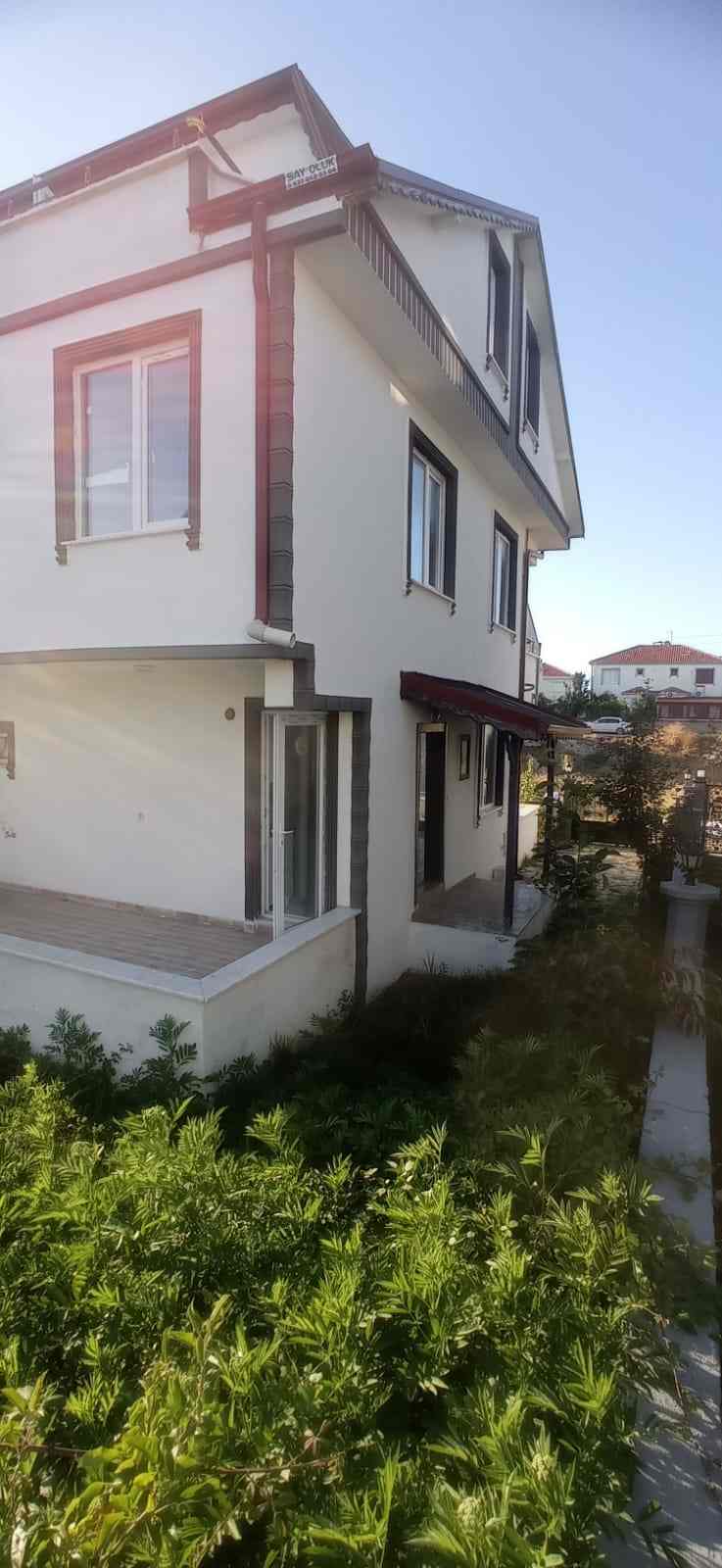 Sakarya Kocaali Alandere'de Satılık Lüks Triplex Villa - Görsel 3