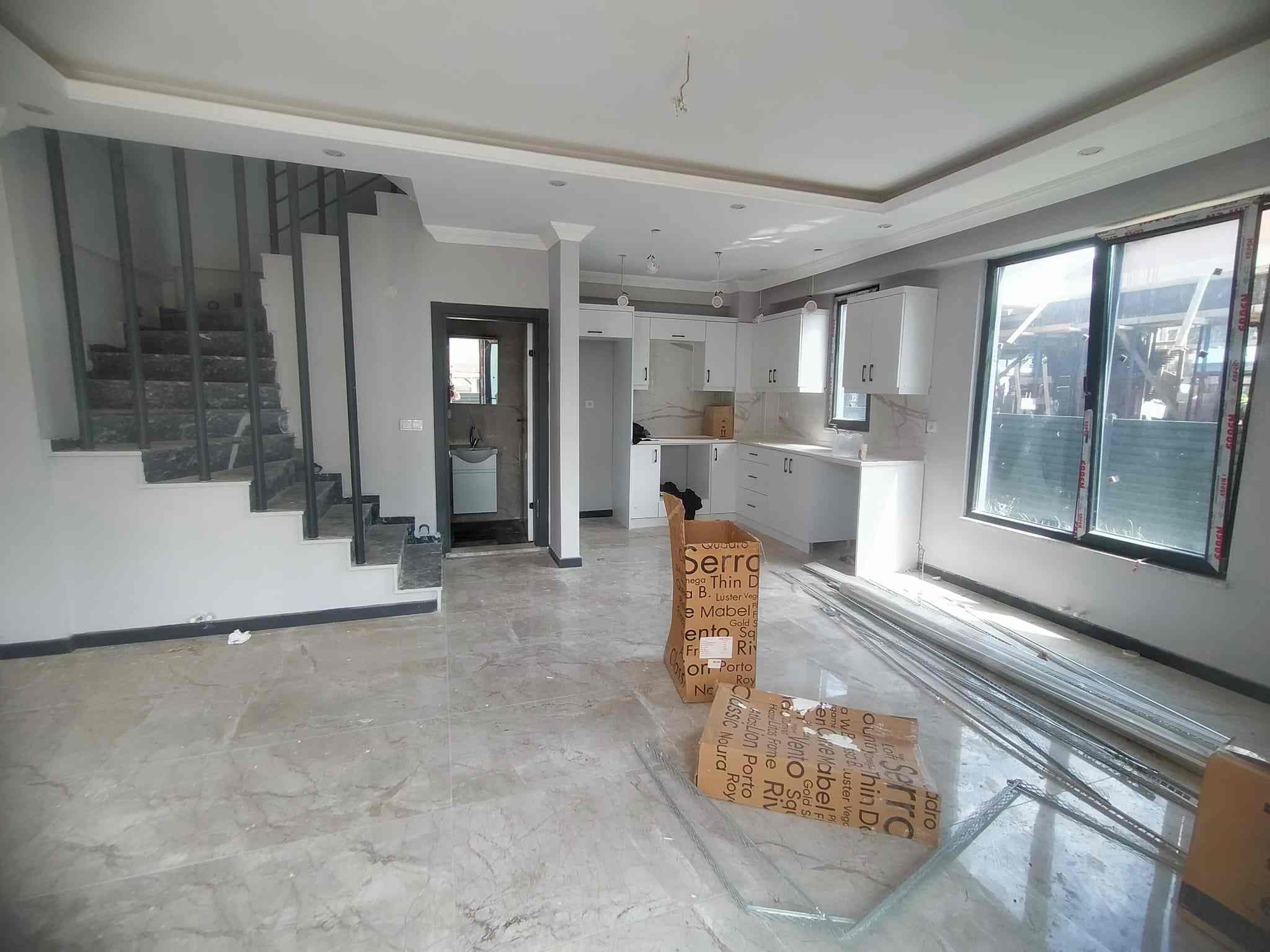 Sakarya Kocaali Alandere'de Satılık Havuzlu Sitede Lüks Triplex Villa - Görsel 23