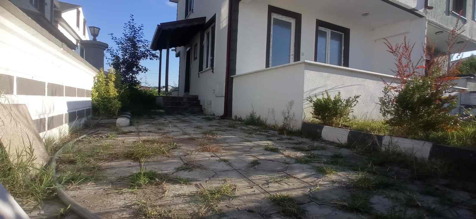 Sakarya Kocaali Alandere'de Satılık Lüks Triplex Villa - Görsel 10