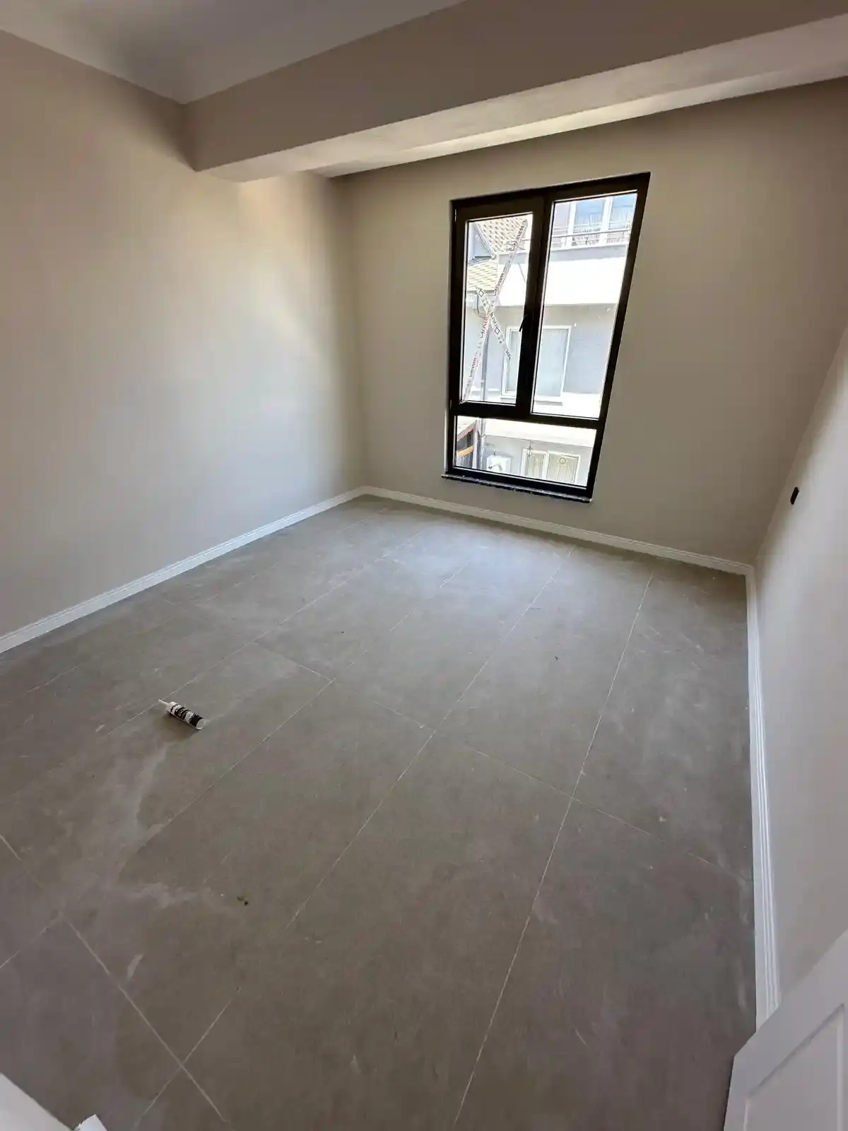 Kocaali Alandere’de Havuzlu ve Yerden Isıtmalı Modern 4+1 Lüks Villa - Görsel 14