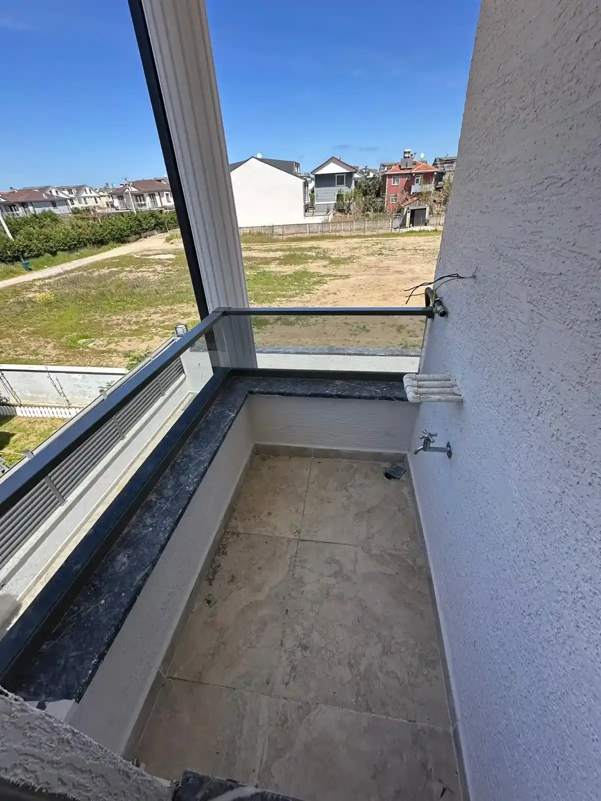 Kocaali Alandere’de Havuzlu ve Yerden Isıtmalı Modern 4+1 Lüks Villa - Görsel 12