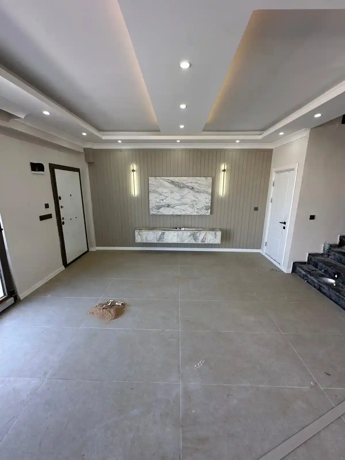 Kocaali Alandere’de Havuzlu ve Yerden Isıtmalı Modern 4+1 Lüks Villa - Görsel 20