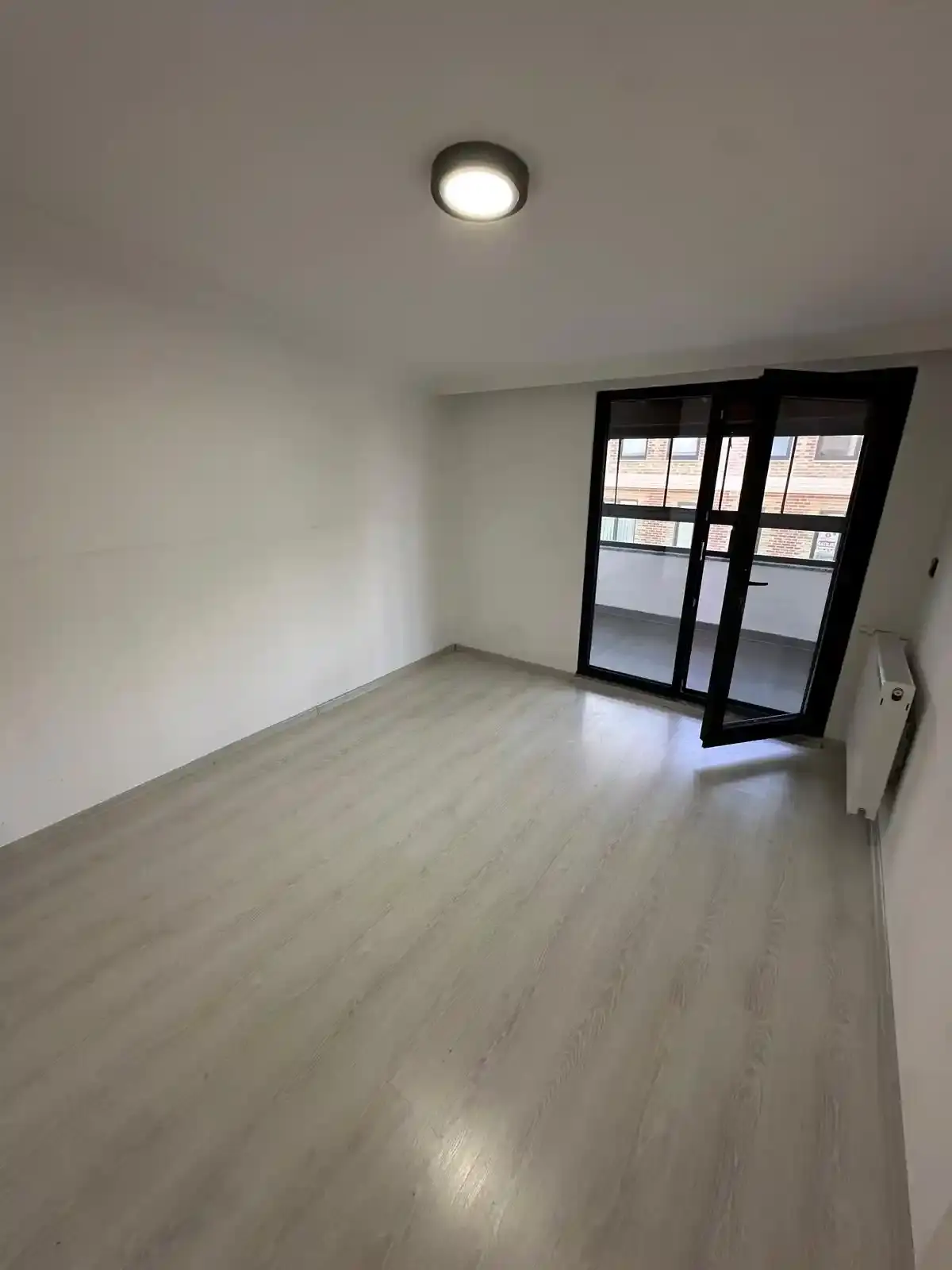 Kocaali Yalı Mahallesinde Merke Plajda Satılık 3+1 Dubleks Villa - Klimalı & Kombili - Görsel 15