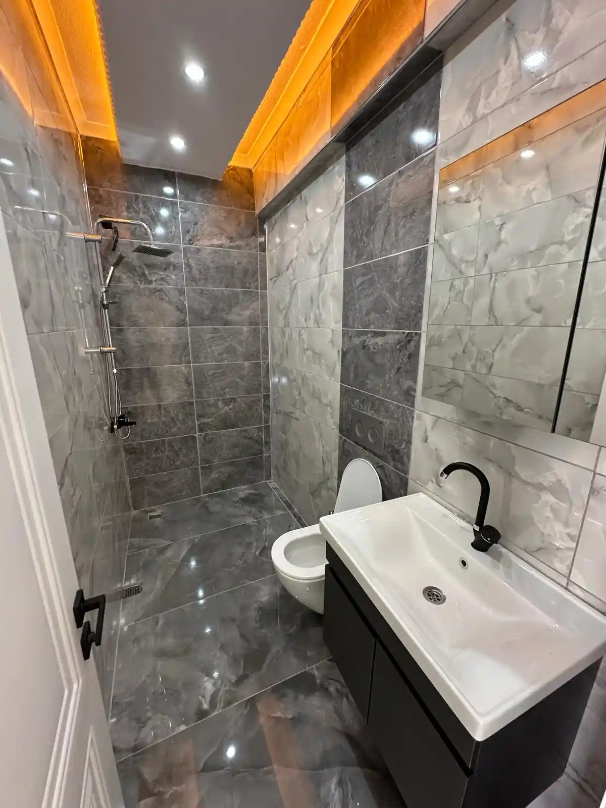 Kocaali Yalı'da Müstakil Havuzlu Yerden Isıtmalı 3+1 Lüks Tripleks Villa - Görsel 19
