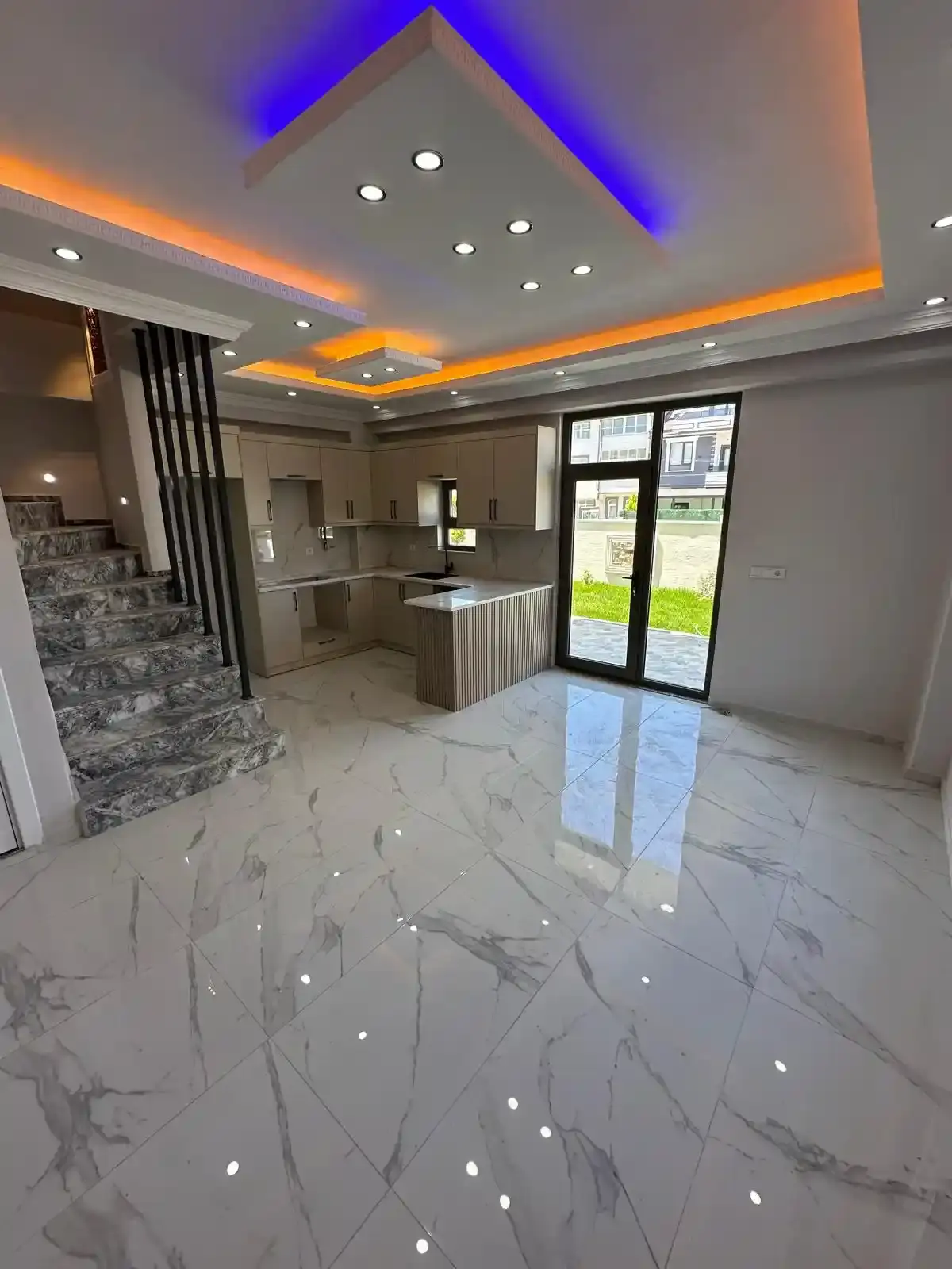 Kocaali Yalı'da Müstakil Havuzlu 4+1 Tripleks Villa - Denize 430m Mesafede - Görsel 22